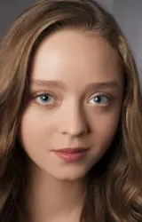 Мадлен Артур