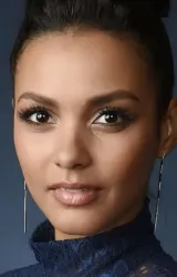 Джессика Лукас